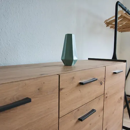 Helle City-wohnung Mit Balkon Apartment *